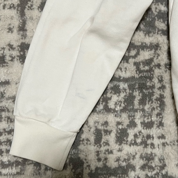 Dolce and Gabbana Pullover - Picture 5 of 5